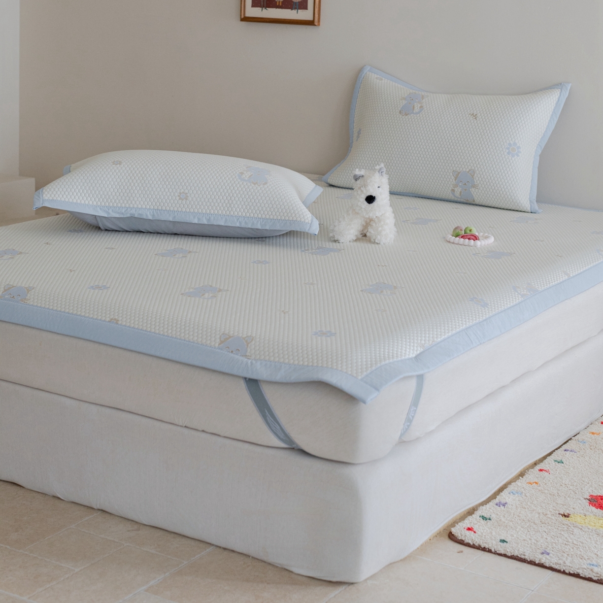 91家纺网 家纺一手货源 找家纺 云上 2026新款冷萃丝三明治凉感席凉席席子-卡通系列 小猫床席款-蓝色