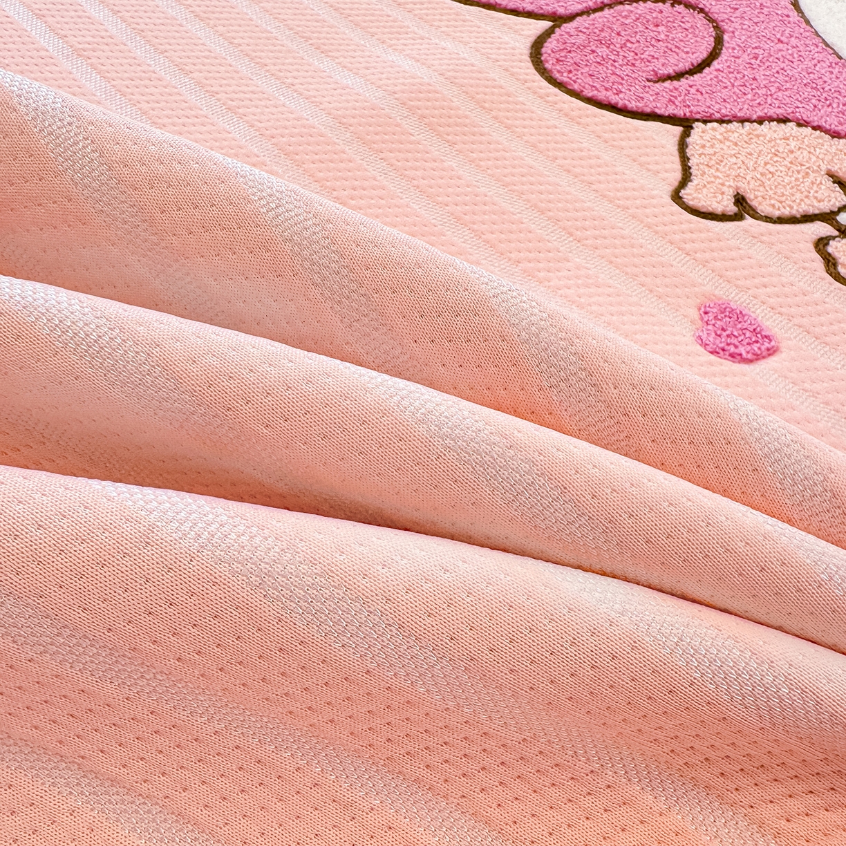 91家纺网 家纺一手货源 找家纺 （总）蓝邻家纺 2026年新款PE提花三丽鸥毛巾绣凉席系列-平铺款