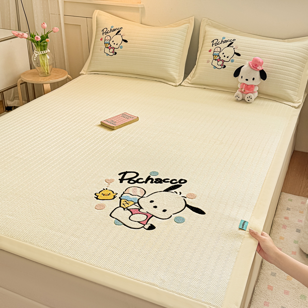 91家纺网 家纺一手货源 找家纺 （总）蓝邻家纺 2026年新款PE提花三丽鸥毛巾绣凉席系列-平铺款