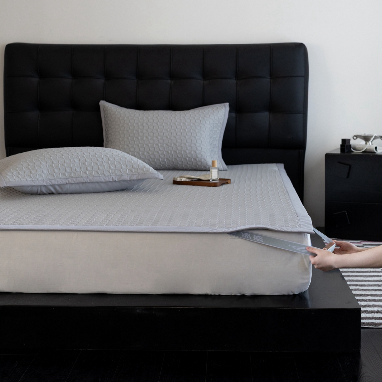 91家纺网 家纺一手货源 找家纺 云上 2026新款冷萃丝三明治凉感席凉席席子-泡芙格系列 泡芙格床席-浅灰