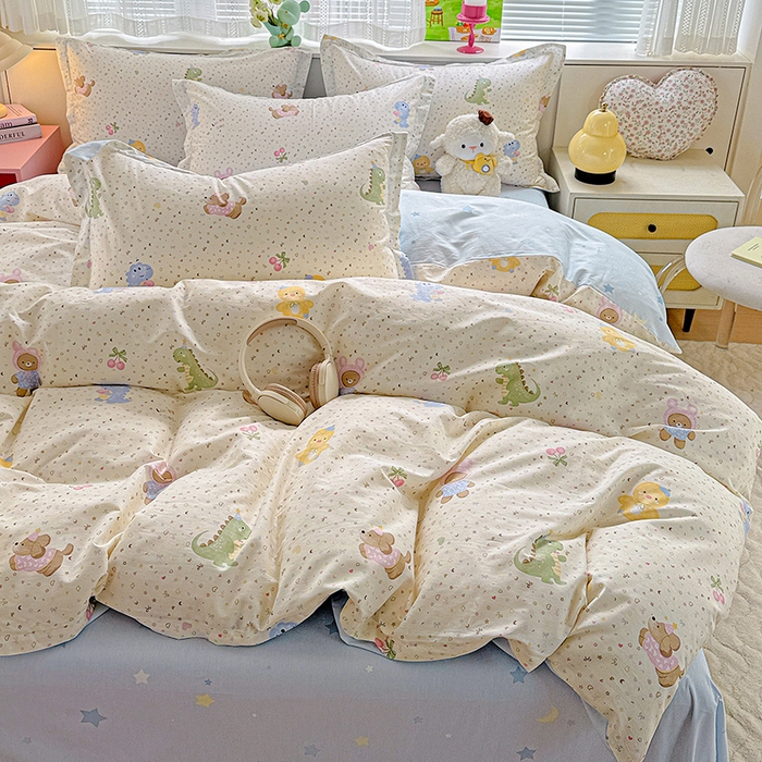 91家纺网 家纺一手货源 找家纺  依庭 2026新款12868全棉纯棉印花四件套小熊世界