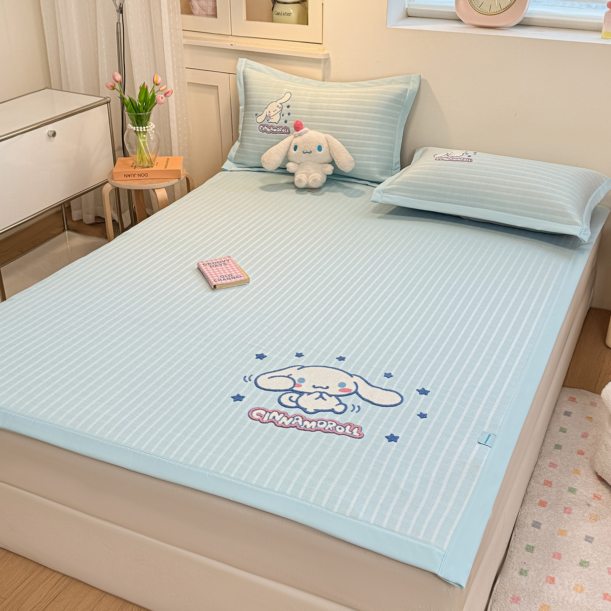 91家纺网 家纺一手货源 找家纺 蓝邻家纺 2026年新款PE提花三丽鸥毛巾绣凉席系列-平铺款 星梦玉桂