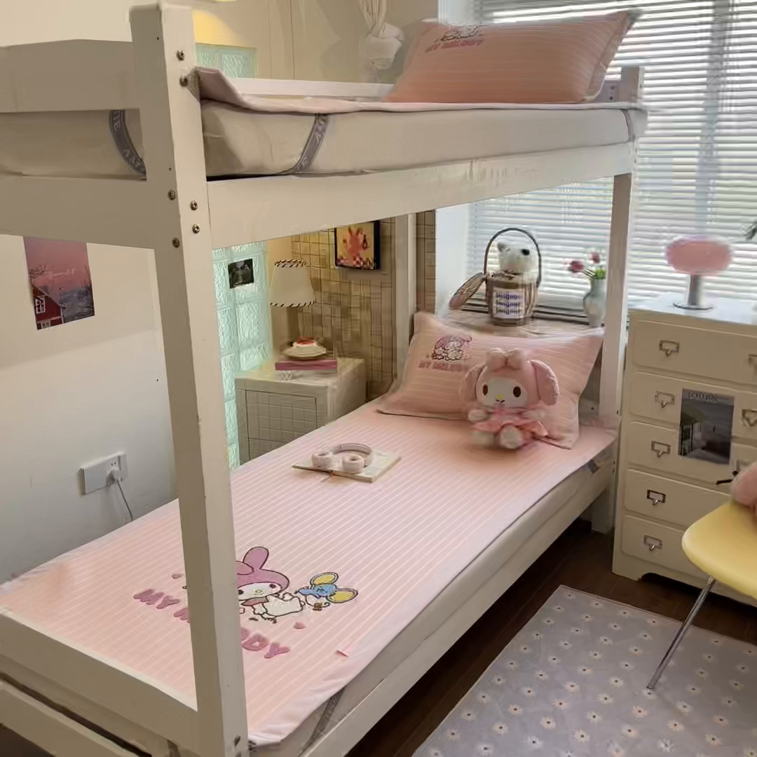 91家纺网 家纺一手货源 找家纺 （总）蓝邻家纺 2026年新款PE提花三丽鸥毛巾绣凉席系列-学生床