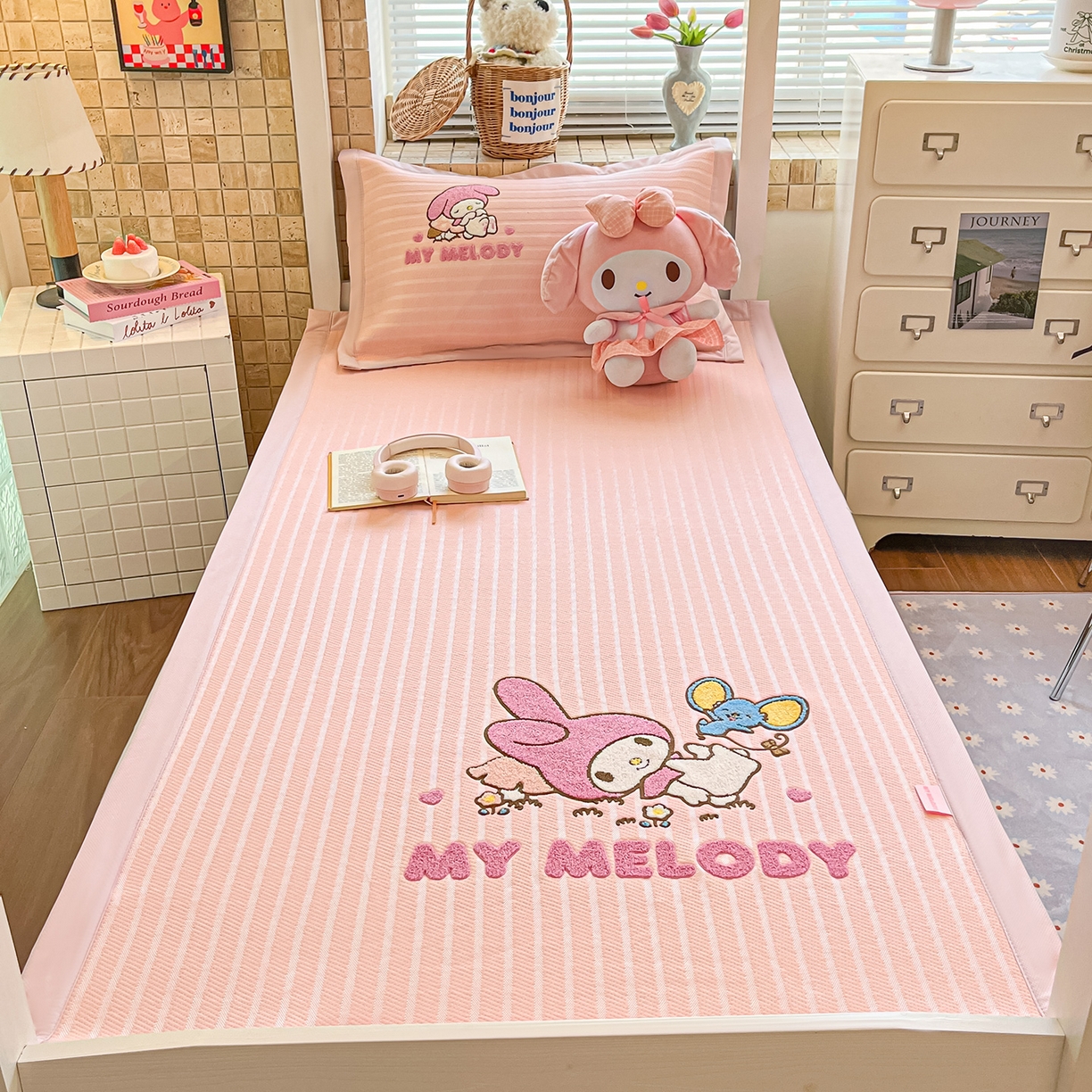 91家纺网 家纺一手货源 找家纺 （总）蓝邻家纺 2026年新款PE提花三丽鸥毛巾绣凉席系列-学生床