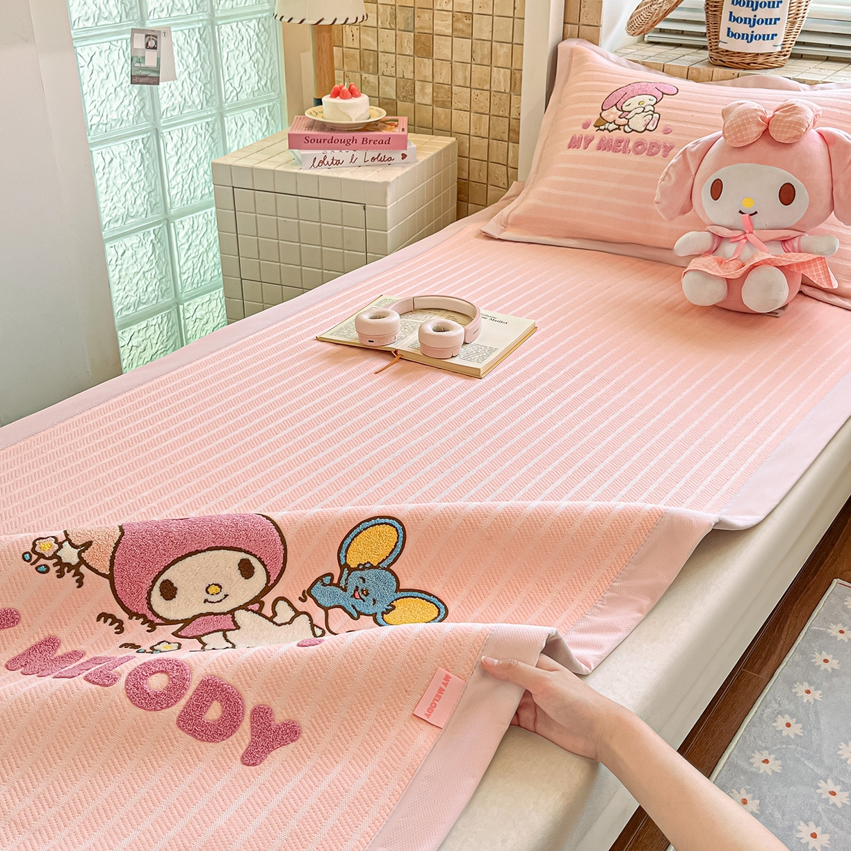 91家纺网 家纺一手货源 找家纺 （总）蓝邻家纺 2026年新款PE提花三丽鸥毛巾绣凉席系列-学生床