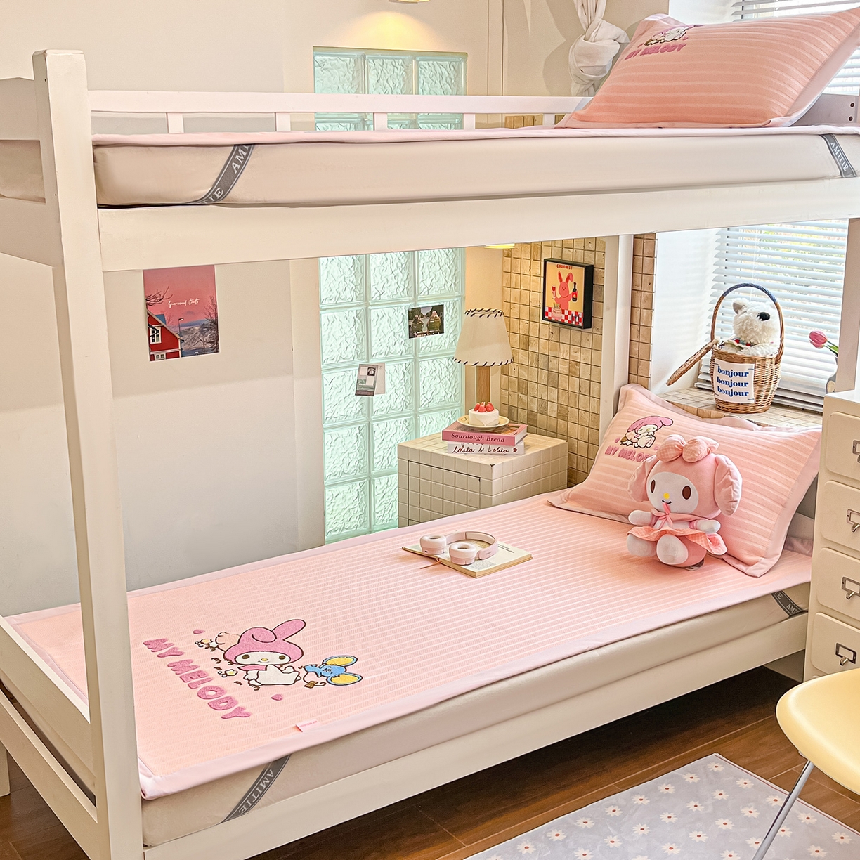 91家纺网 家纺一手货源 找家纺 （总）蓝邻家纺 2026年新款PE提花三丽鸥毛巾绣凉席系列-学生床