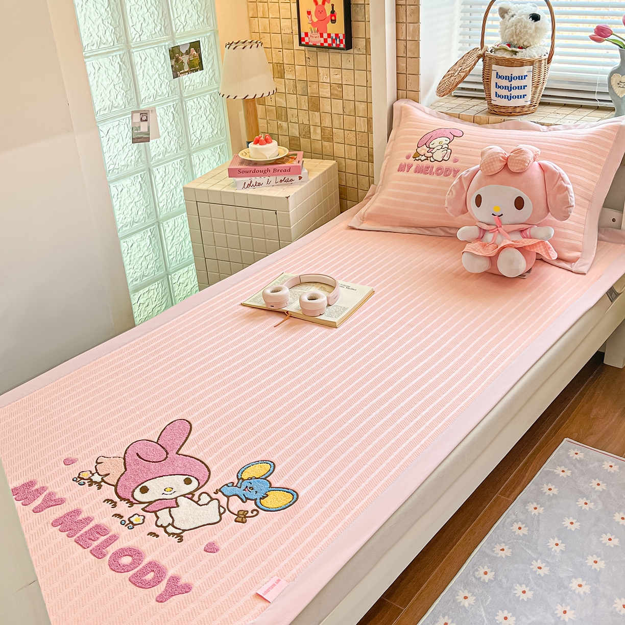 91家纺网 家纺一手货源 找家纺 （总）蓝邻家纺 2026年新款PE提花三丽鸥毛巾绣凉席系列-学生床