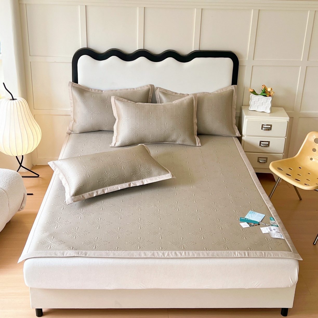 91家纺网 家纺一手货源 找家纺 席匠 2026新款高分子软席凉豆豆平铺款凉席席子烟花直角 烟花直角-香槟