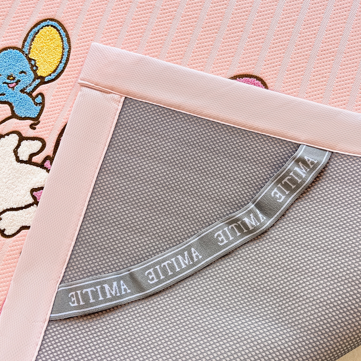 91家纺网 家纺一手货源 找家纺 （总）蓝邻家纺 2026年新款PE提花三丽鸥毛巾绣凉席系列-学生床