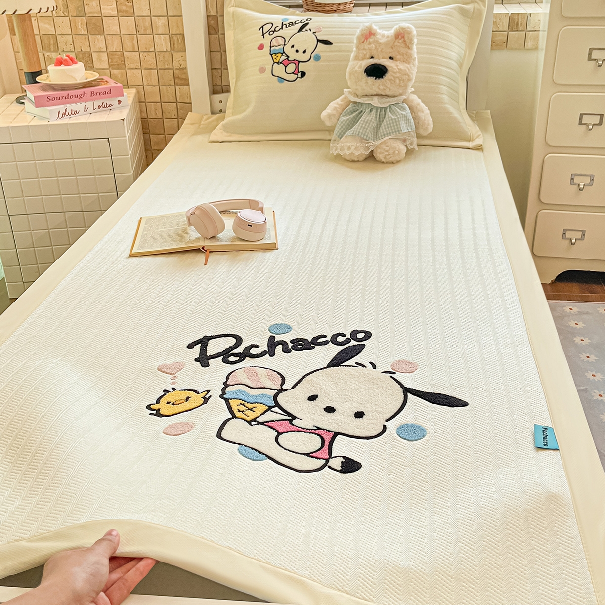 91家纺网 家纺一手货源 找家纺 （总）蓝邻家纺 2026年新款PE提花三丽鸥毛巾绣凉席系列-学生床