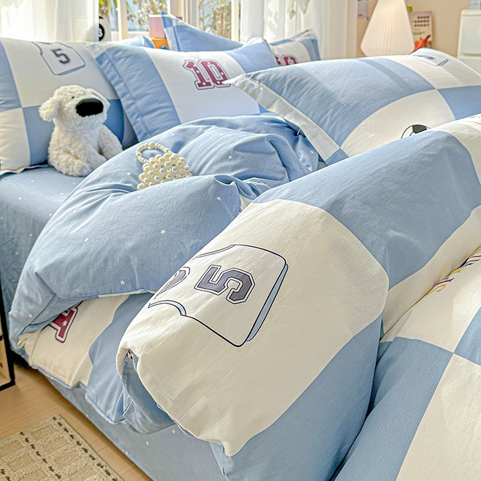 91家纺网 家纺一手货源 找家纺 依庭 2026新款12868全棉纯棉印花四件套足球小将