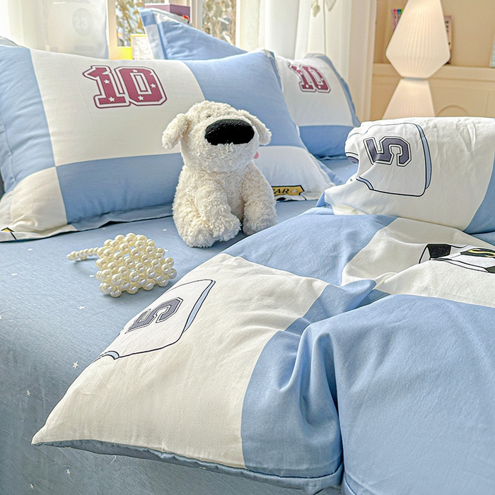 91家纺网 家纺一手货源 找家纺 依庭 2026新款12868全棉纯棉印花四件套足球小将