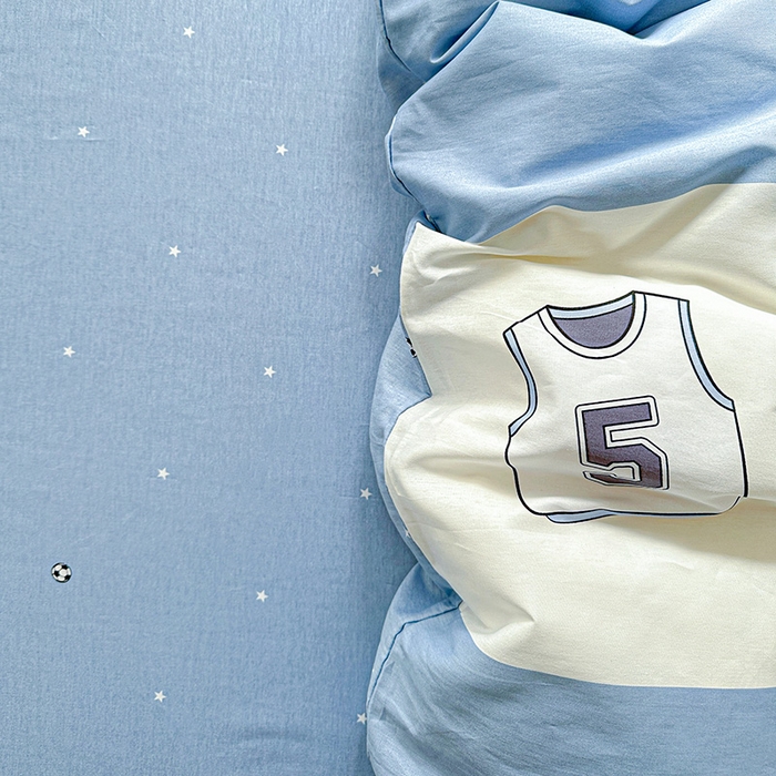 91家纺网 家纺一手货源 找家纺 依庭 2026新款12868全棉纯棉印花四件套足球小将