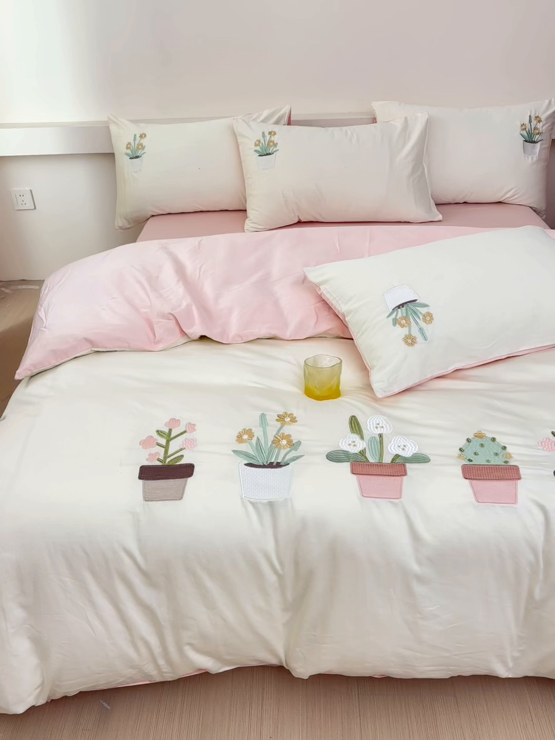 91家纺网 家纺一手货源 找家纺 （总）合欢（原天一阁） 2026新款50s双股长绒棉纯棉刺绣四件套礼盒装-秘境花园