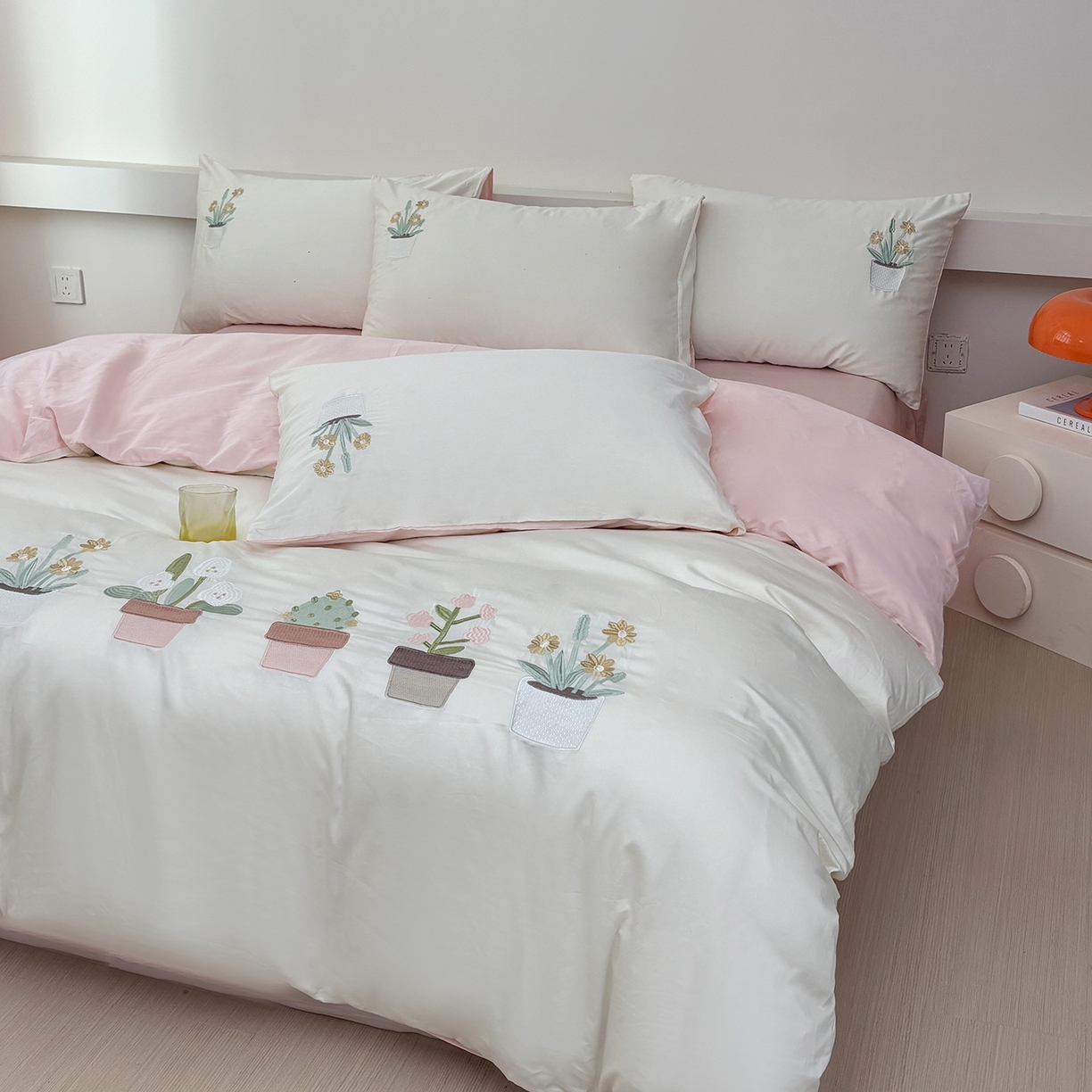 91家纺网 家纺一手货源 找家纺 （总）合欢（原天一阁） 2026新款50s双股长绒棉纯棉刺绣四件套礼盒装-秘境花园