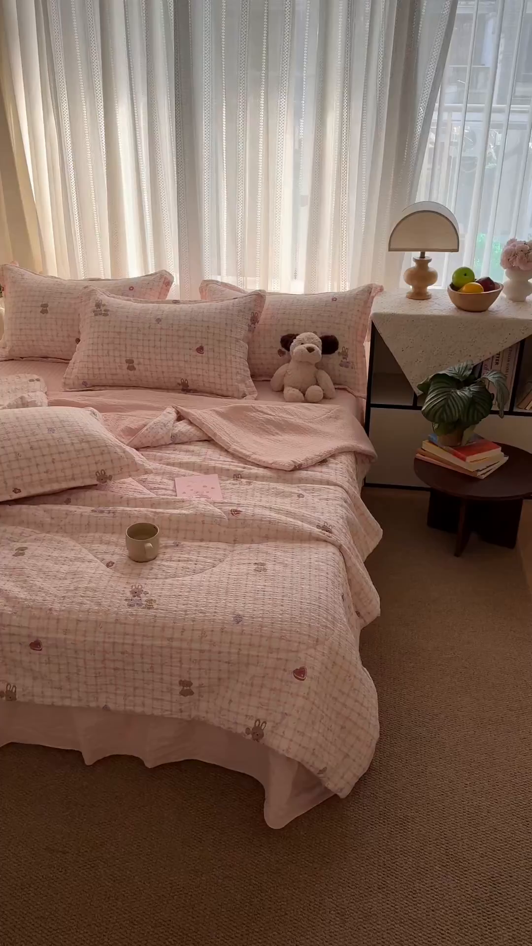 91家纺网 家纺一手货源 找家纺 禾沐 2026新款泡芙棉泡芙纱夏被四件套 蜜桃小兔