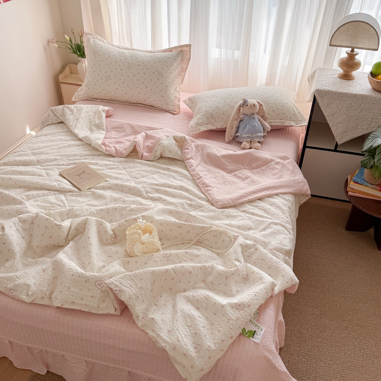 91家纺网 家纺一手货源 找家纺 禾沐 2026新款泡芙棉泡芙纱夏被四件套 甜桃心