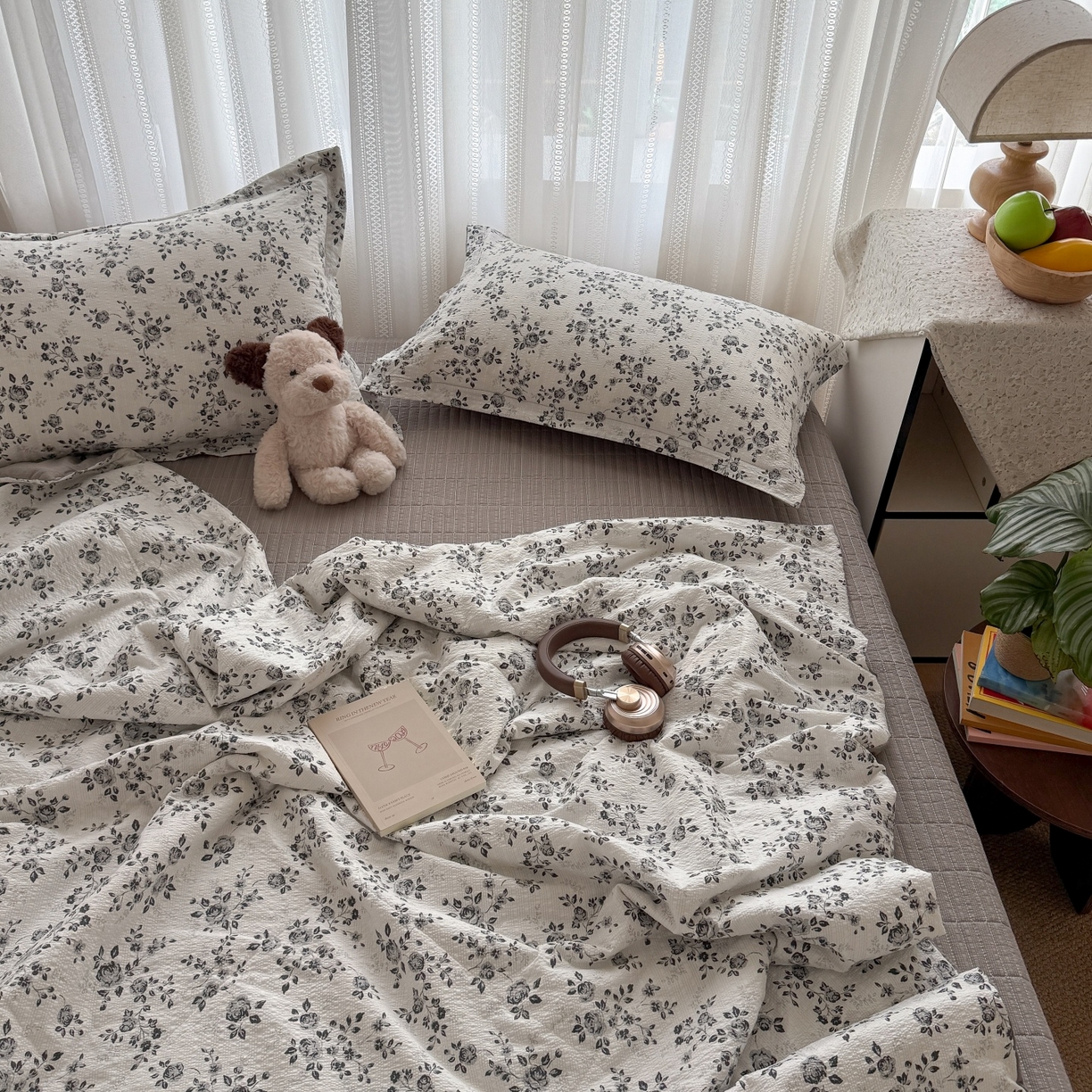 91家纺网 家纺一手货源 找家纺 禾沐 2026新款泡芙棉泡芙纱夏被四件套 只闻花香