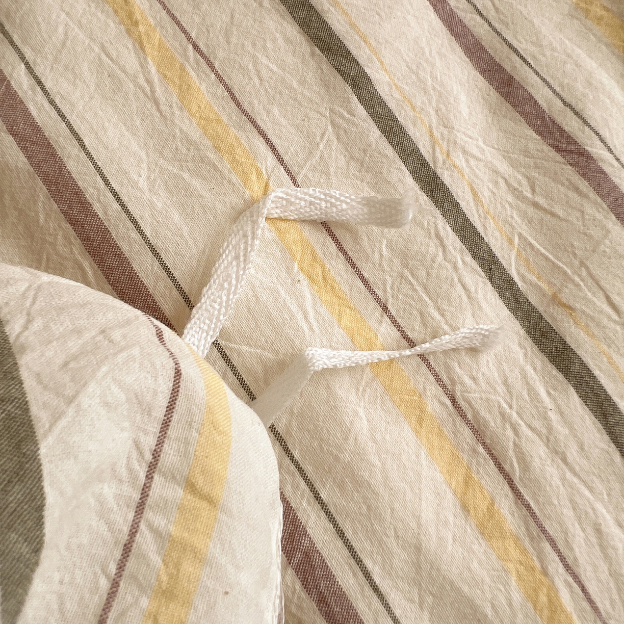 91家纺网 家纺一手货源 找家纺 丽涵家纺 2026新款全棉纯棉色织水洗棉绣花单被套被套单件 韵律-咖