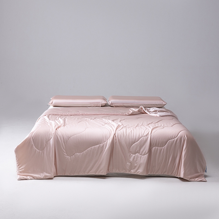 91家纺网 家纺一手货源 找家纺 （总）迪梵家纺 2026春夏新品A类水光丝绸锦氨（170克面料）凉感冰丝夏凉被55大豆夏被空调被薄被子被芯