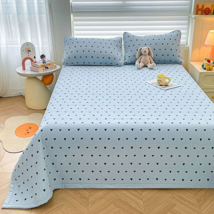 91家纺网 家纺一手货源 找家纺 梵朴 2026新款A类泡芙双层纱云感邹邹纱床盖三件套 蓝调爱心