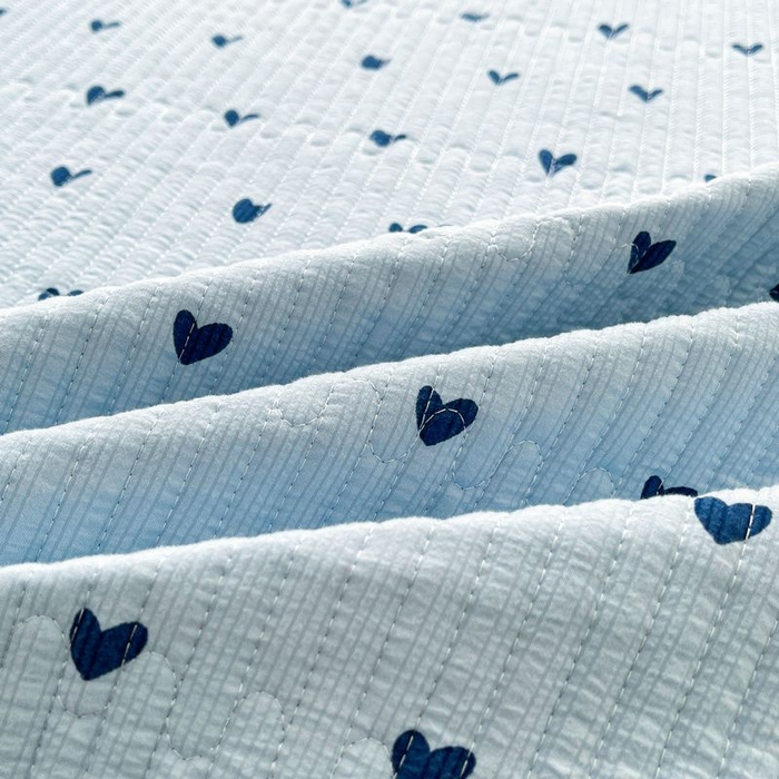 91家纺网 家纺一手货源 找家纺 梵朴 2026新款A类泡芙双层纱云感邹邹纱床盖三件套 蓝调爱心