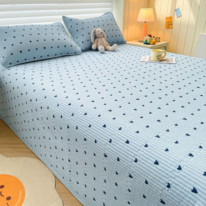 91家纺网 家纺一手货源 找家纺 梵朴 2026新款A类泡芙双层纱云感邹邹纱床盖三件套 蓝调爱心