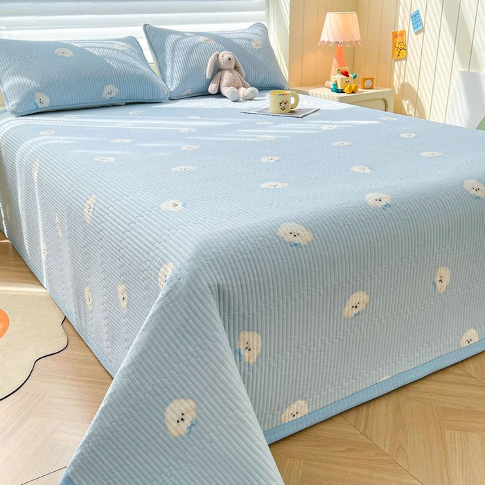 91家纺网 家纺一手货源 找家纺 梵朴 2026新款A类泡芙双层纱云感邹邹纱床盖三件套 蓝色领结狗