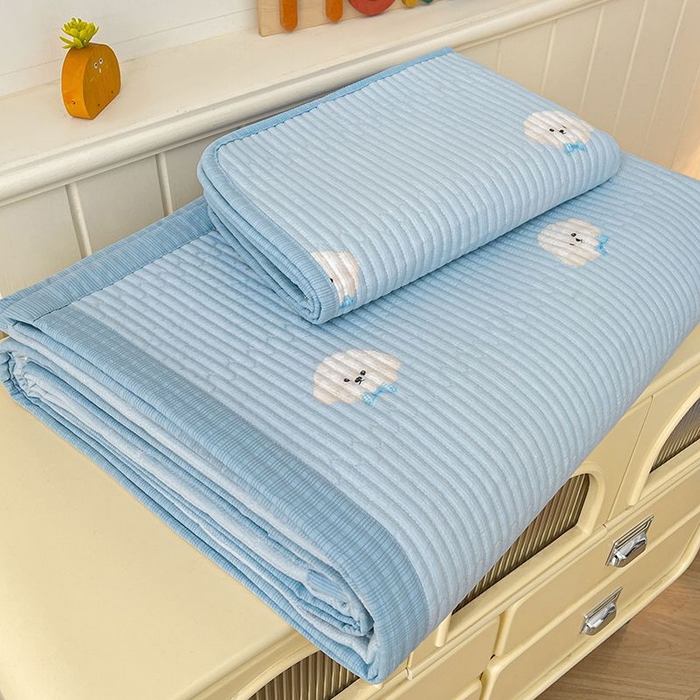 91家纺网 家纺一手货源 找家纺 梵朴 2026新款A类泡芙双层纱云感邹邹纱床盖三件套 蓝色领结狗