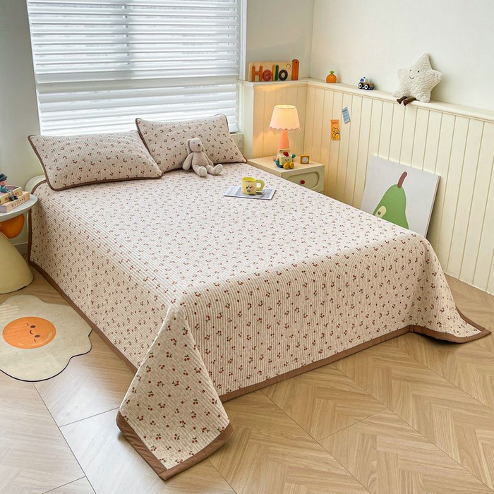 91家纺网 家纺一手货源 找家纺 梵朴 2026新款A类泡芙双层纱云感邹邹纱床盖三件套 酒渍樱桃