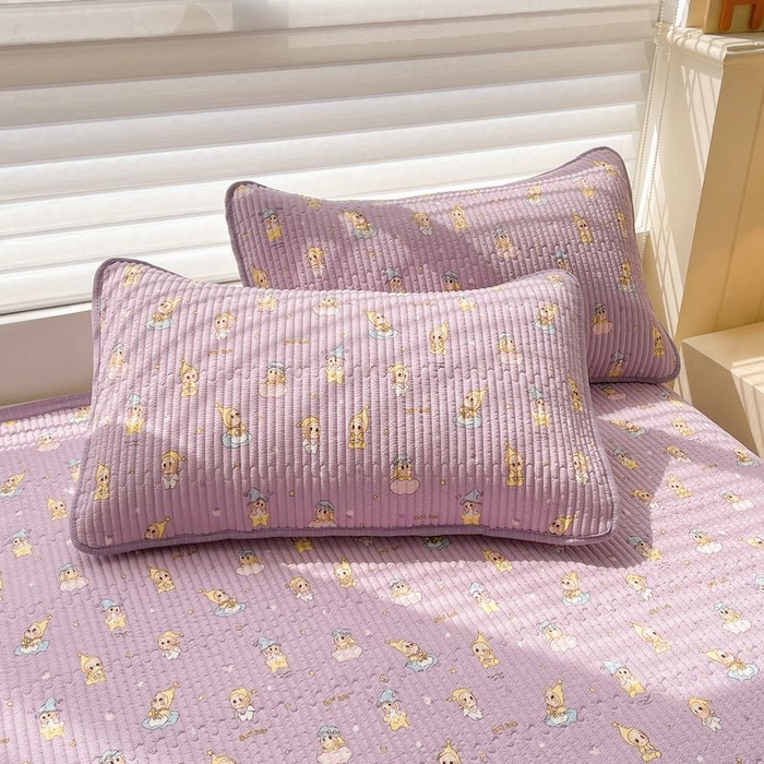 91家纺网 家纺一手货源 找家纺 梵朴 2026新款A类泡芙双层纱云感邹邹纱床盖三件套 星星玩偶紫