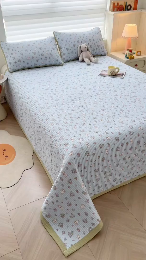 91家纺网 家纺一手货源 找家纺 梵朴 2026新款A类泡芙双层纱云感邹邹纱床盖三件套 猫咪蓝