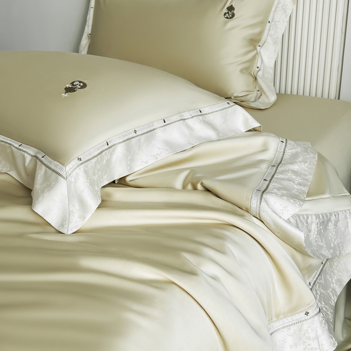 91家纺网 家纺一手货源 找家纺 桂雅居 2026新款东芳茶净--福运绵长工艺夏被被子被芯 丝柔金