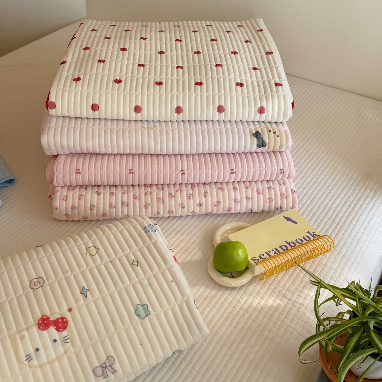 91家纺网 家纺一手货源 找家纺 （总）美乐迪家纺 2026春夏新款水光冰丝床盖夏被夏凉被空调被四件套