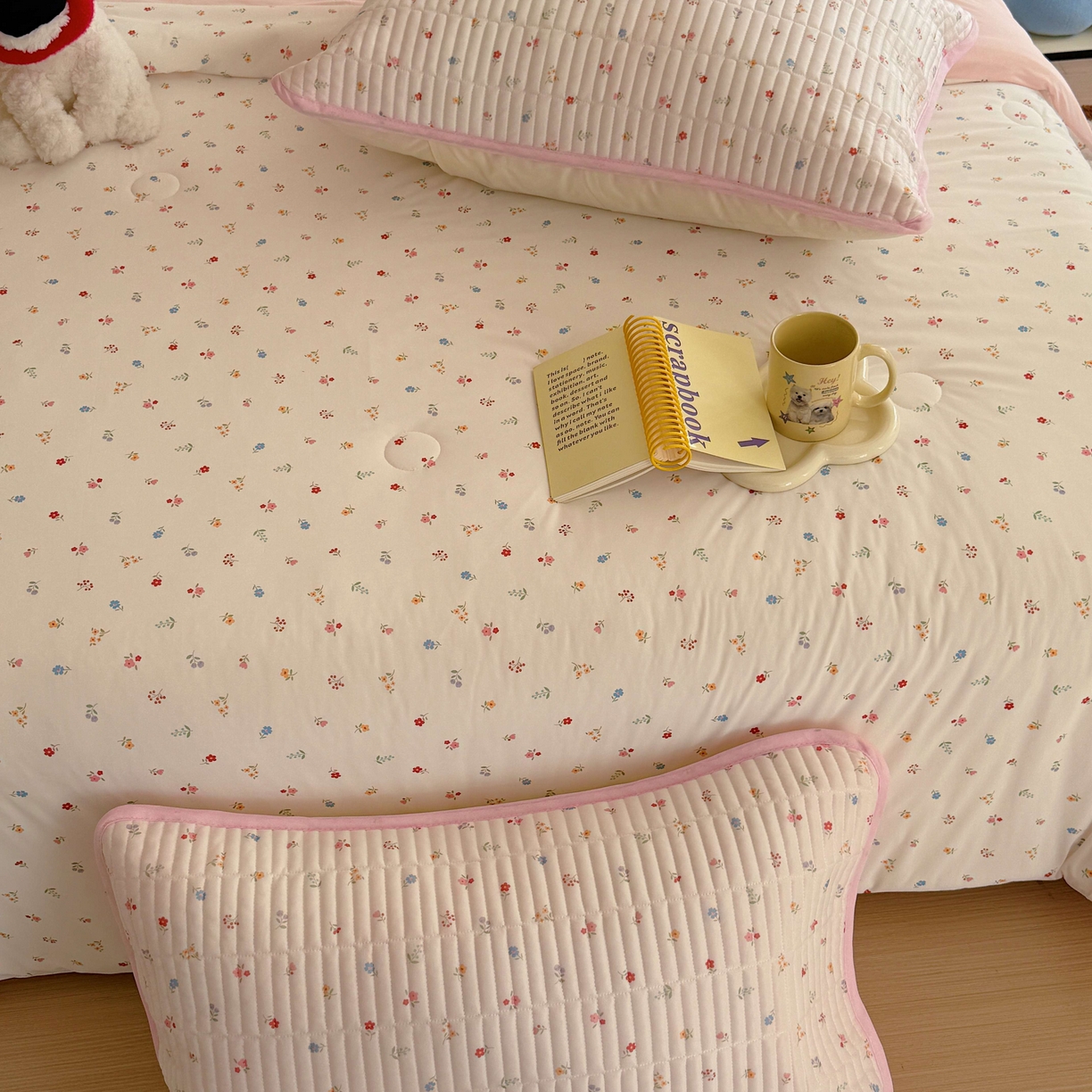 91家纺网 家纺一手货源 找家纺 美乐迪家纺 2026春夏新款水光冰丝床盖夏被夏凉被空调被四件套 彩色小花