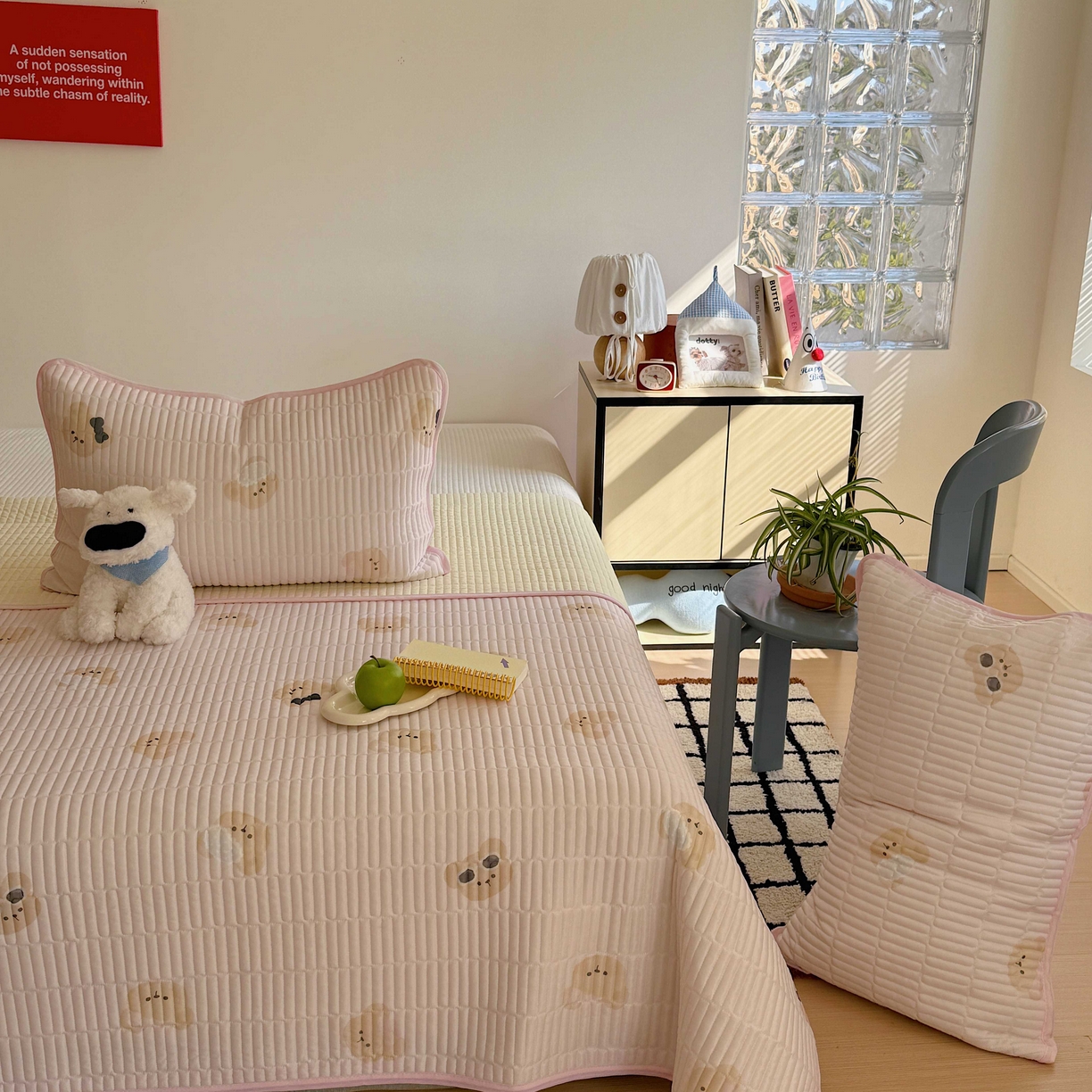 91家纺网 家纺一手货源 找家纺 美乐迪家纺 2026春夏新款水光冰丝床盖夏被夏凉被空调被四件套 粉色小熊