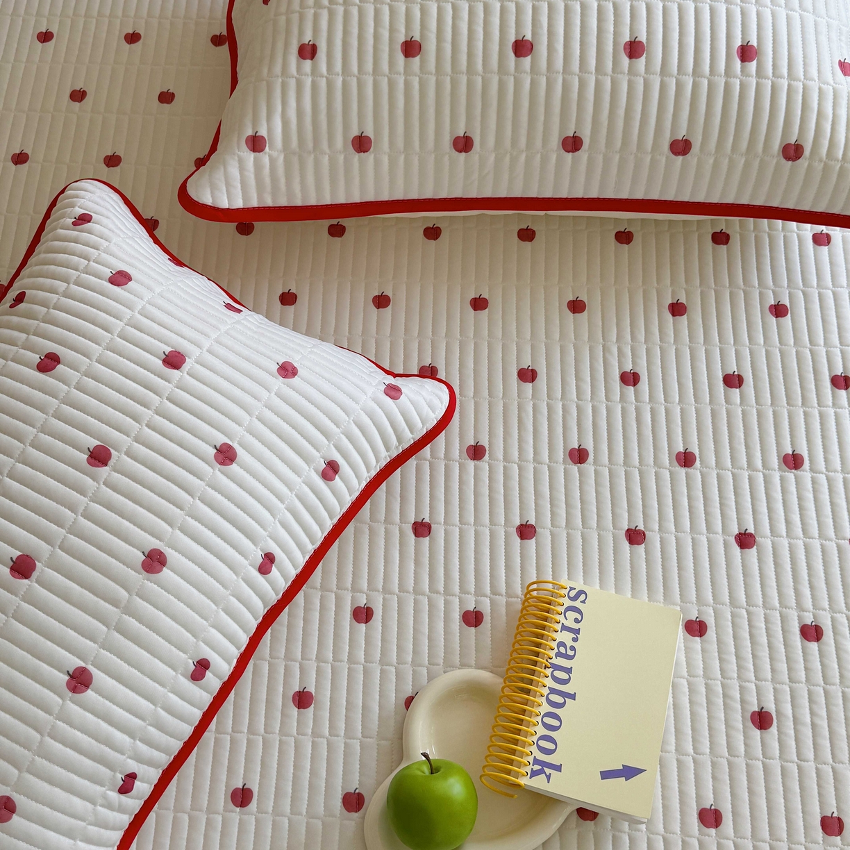 91家纺网 家纺一手货源 找家纺 美乐迪家纺 2026春夏新款水光冰丝床盖夏被夏凉被空调被四件套 苹果