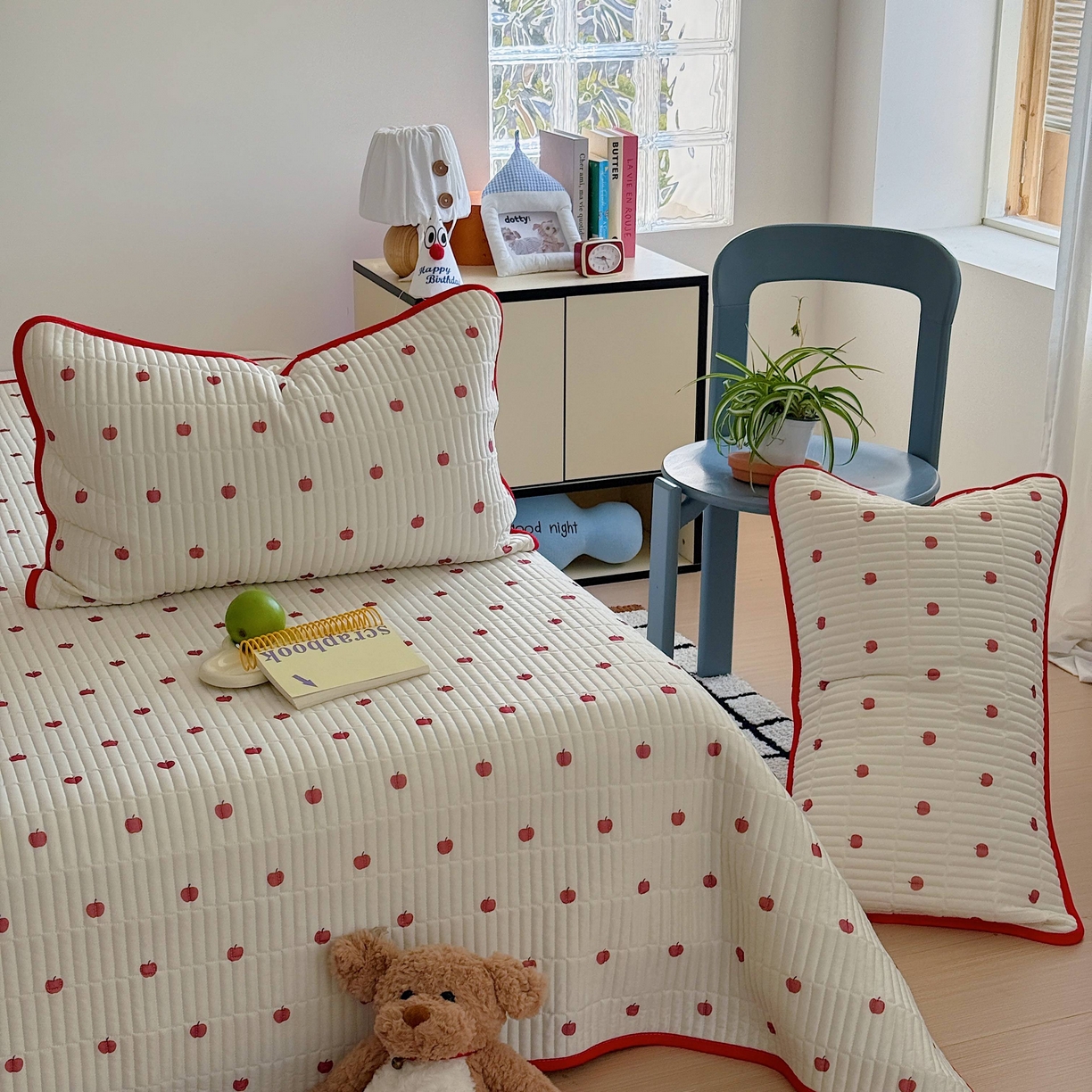 91家纺网 家纺一手货源 找家纺 美乐迪家纺 2026春夏新款水光冰丝床盖夏被夏凉被空调被四件套 苹果