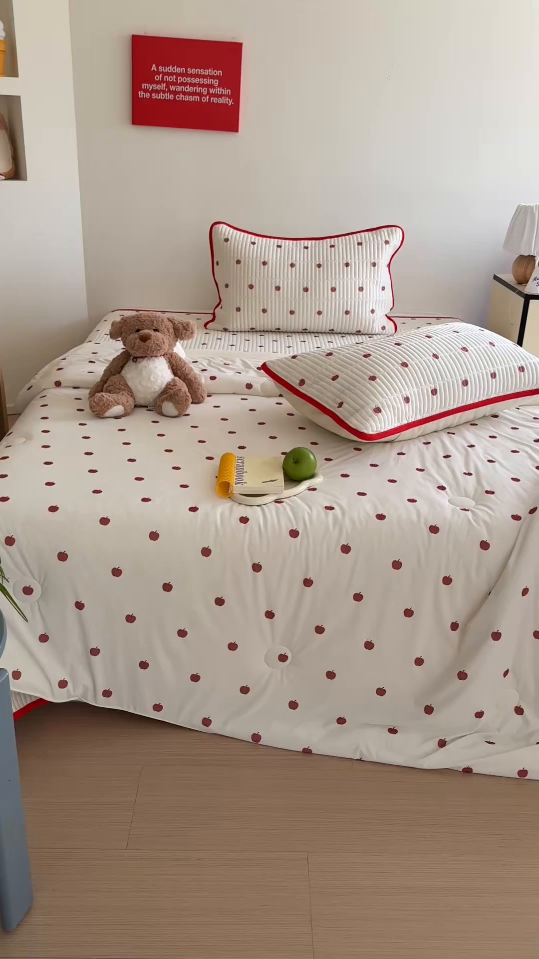 91家纺网 家纺一手货源 找家纺 美乐迪家纺 2026春夏新款水光冰丝床盖夏被夏凉被空调被四件套 苹果