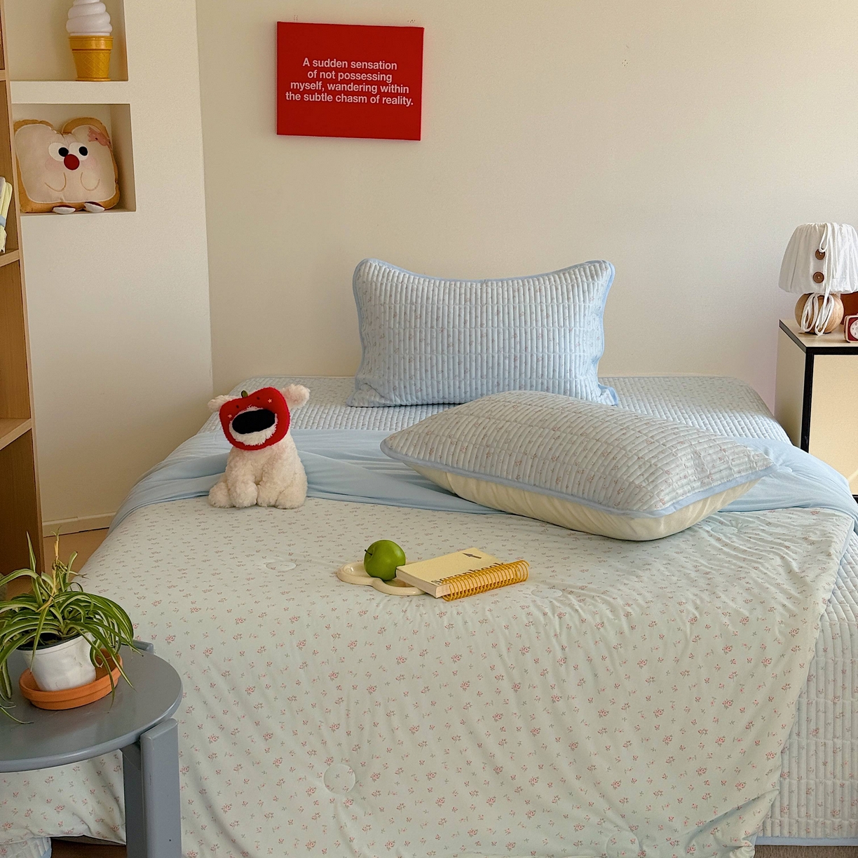 91家纺网 家纺一手货源 找家纺 美乐迪家纺 2026春夏新款水光冰丝床盖夏被夏凉被空调被四件套 小碎花蓝