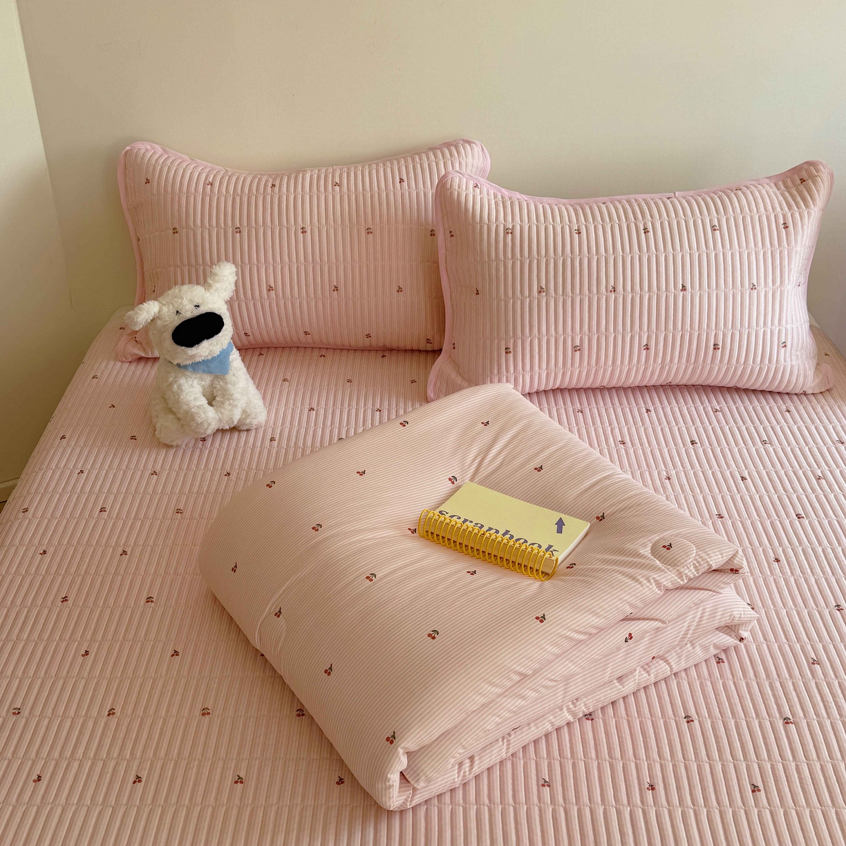 美乐迪家纺 2026春夏新款水光冰丝床盖夏被夏凉被空调被四件套 樱桃粉