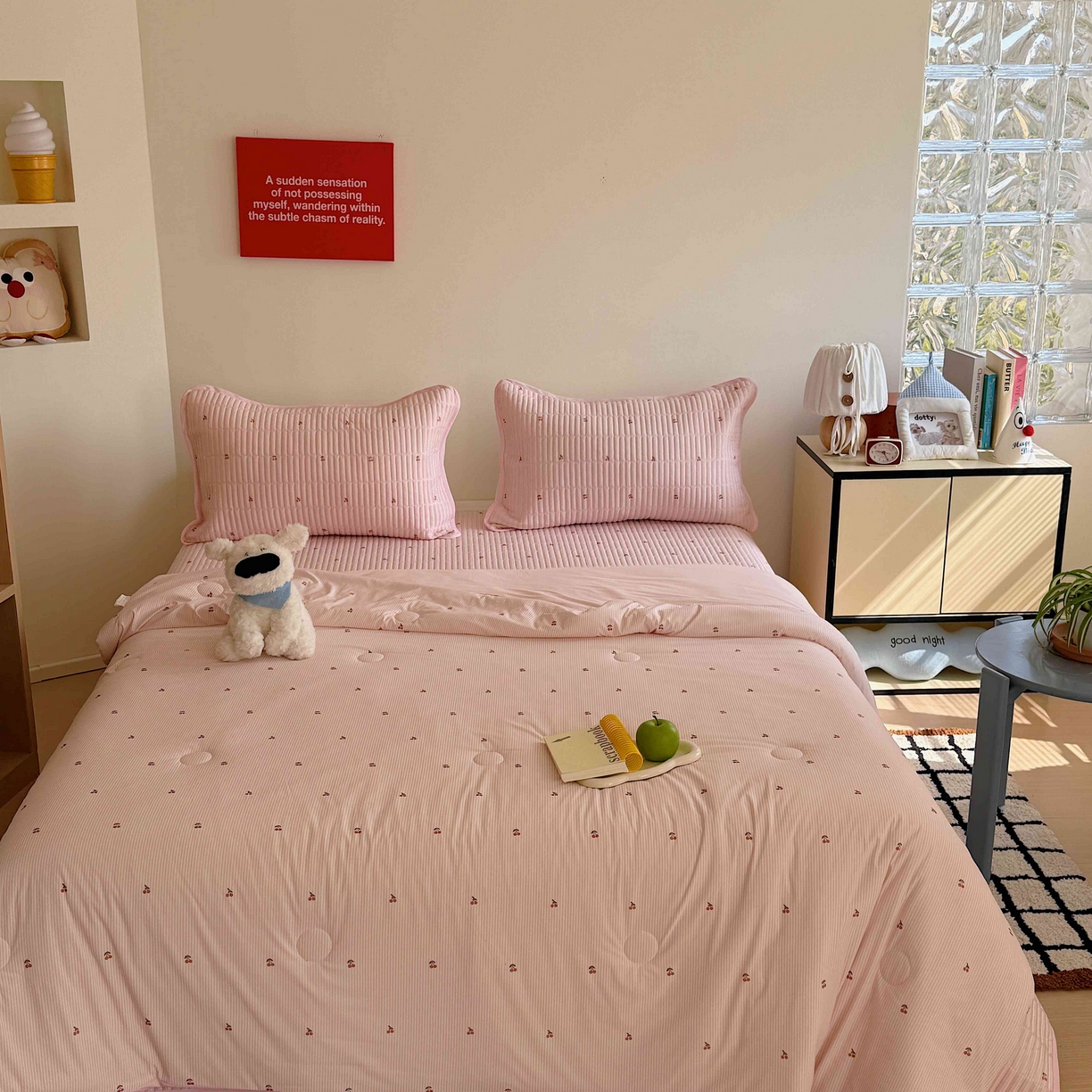 91家纺网 家纺一手货源 找家纺 美乐迪家纺 2026春夏新款水光冰丝床盖夏被夏凉被空调被四件套 樱桃粉