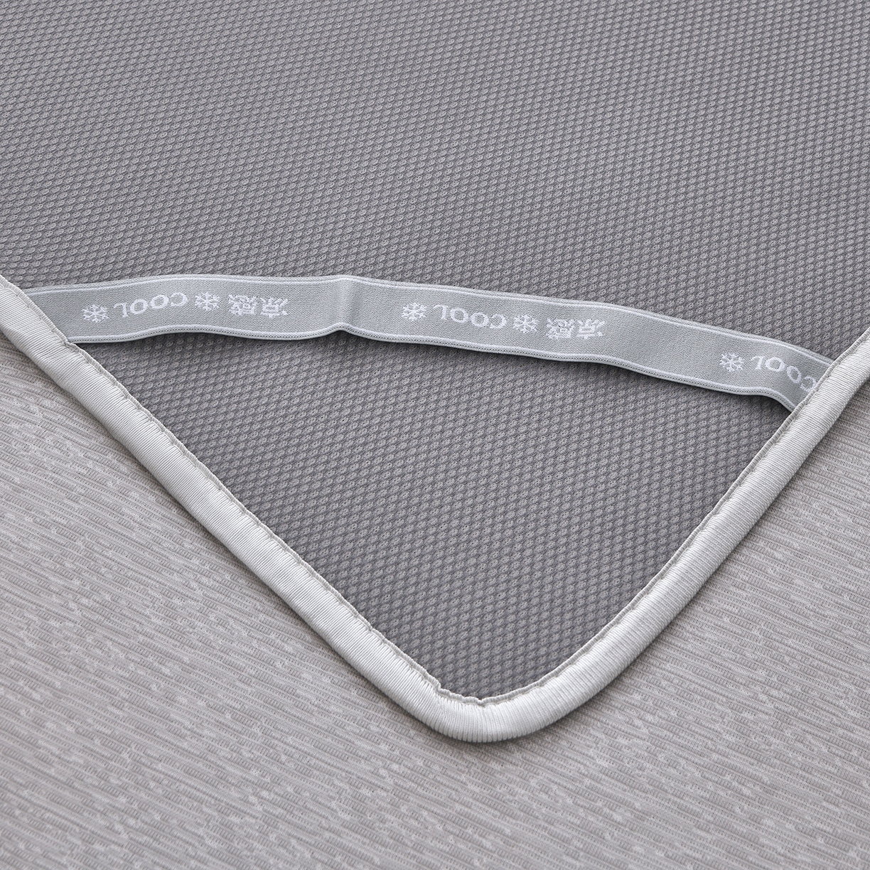 91家纺网 家纺一手货源 找家纺 金艾草 2026新款纯色冰豆豆榻榻米凉席席子 凉豆豆-浅灰色