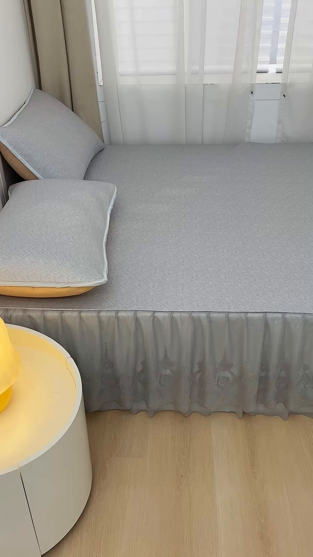 91家纺网 家纺一手货源 找家纺 金艾草 2026新款纯色冰豆豆榻榻米凉席席子 凉豆豆-浅灰色