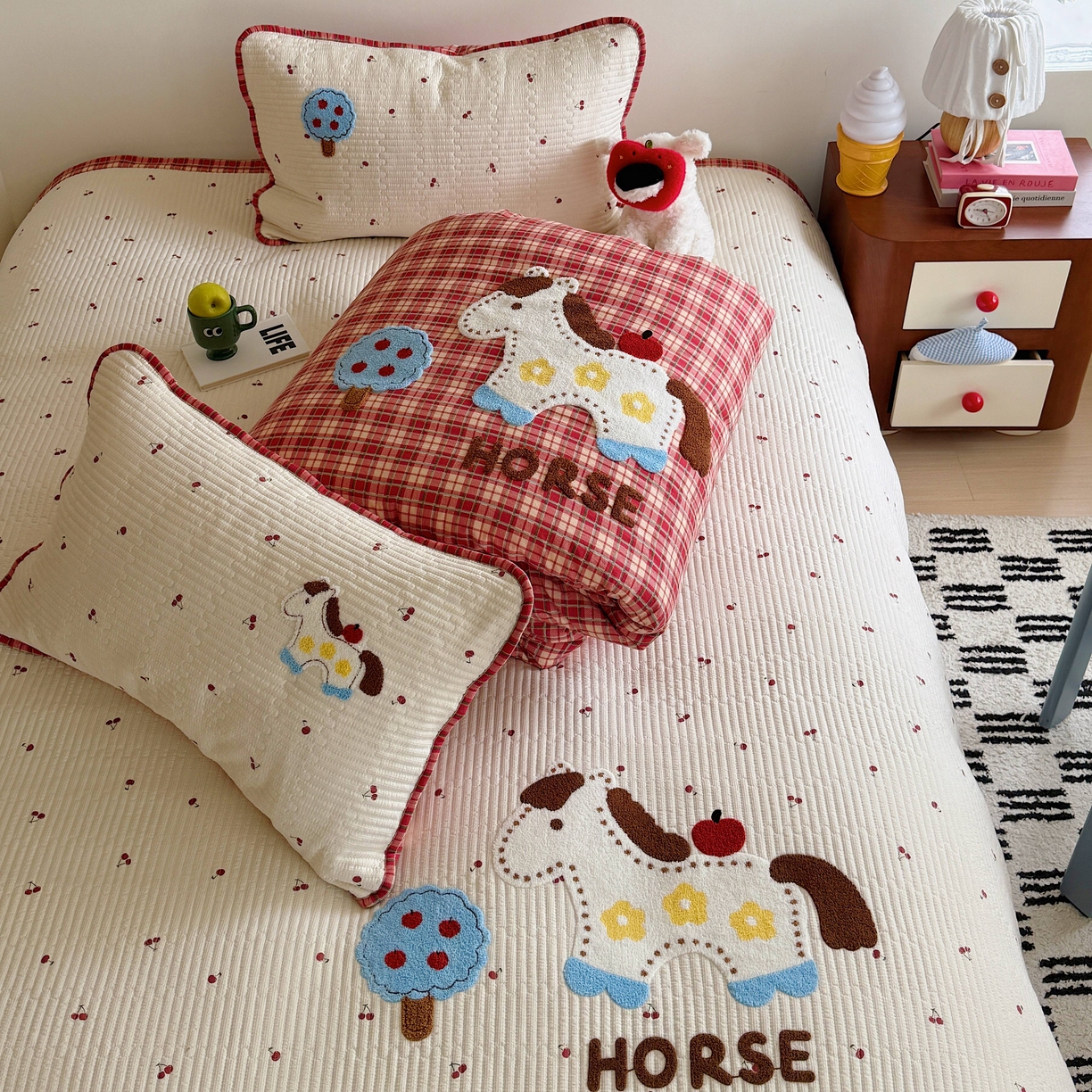 91家纺网 家纺一手货源 找家纺 （总）顾里家纺 2026新款ins韩风床盖单品床盖单件三件套被套四件套