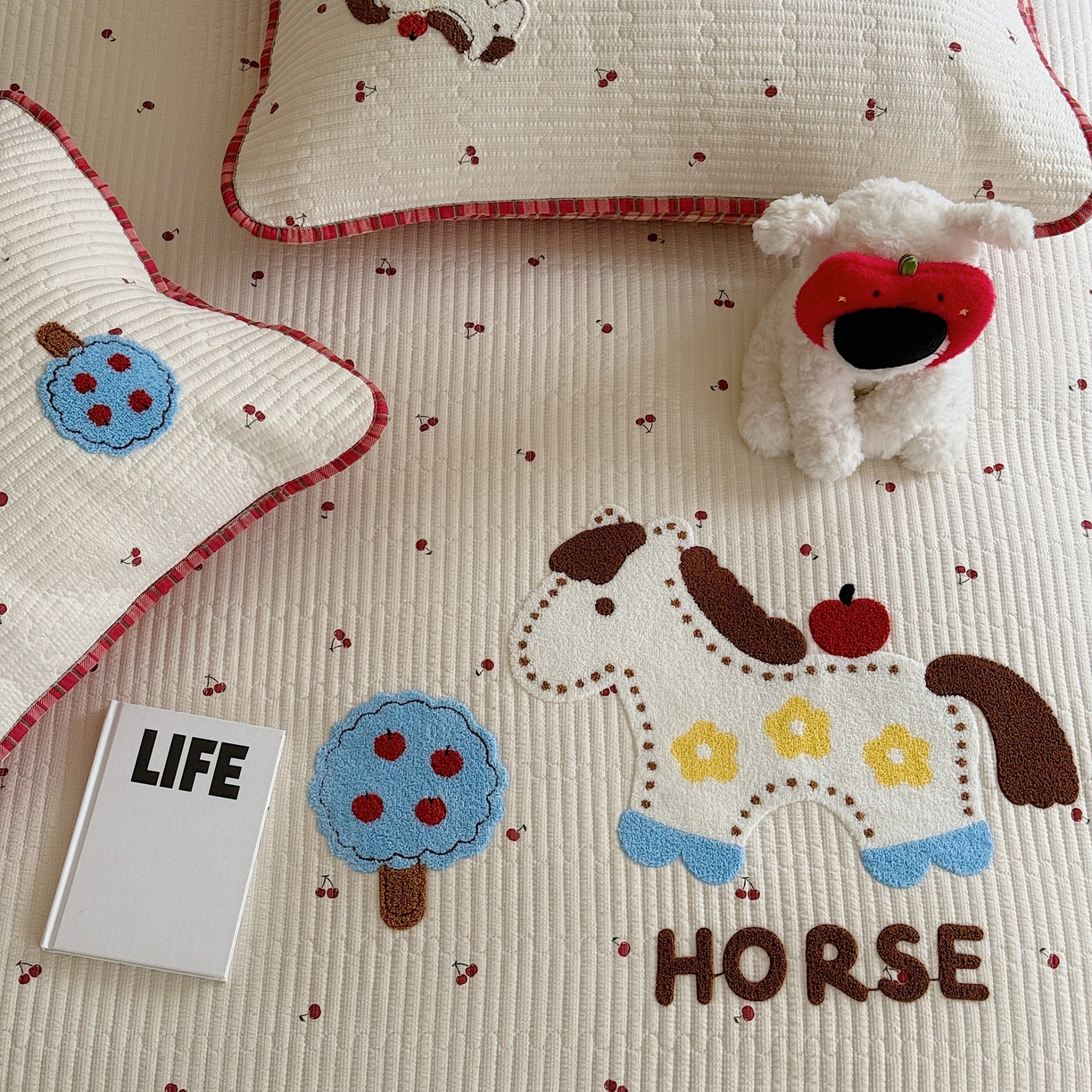 91家纺网 家纺一手货源 找家纺 顾里家纺 2026新款ins韩风床盖单品床盖单件三件套被套四件套 爱岛小马