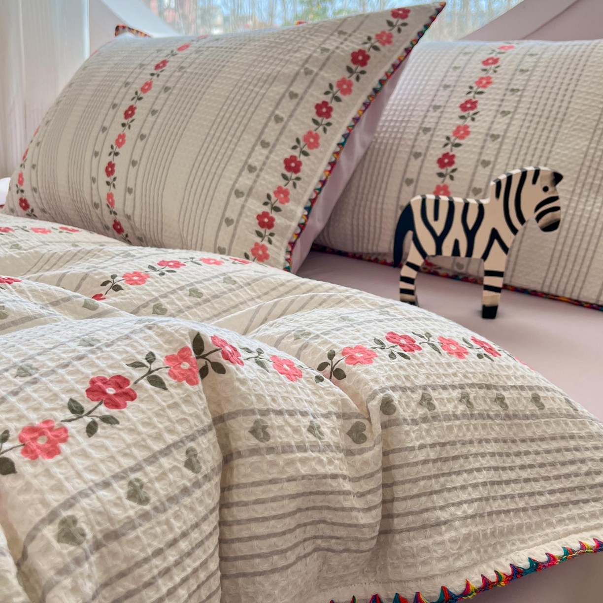 91家纺网 家纺一手货源 找家纺 涵宸家纺 2026新款全棉华夫格贝壳边四件套 洛芙琳