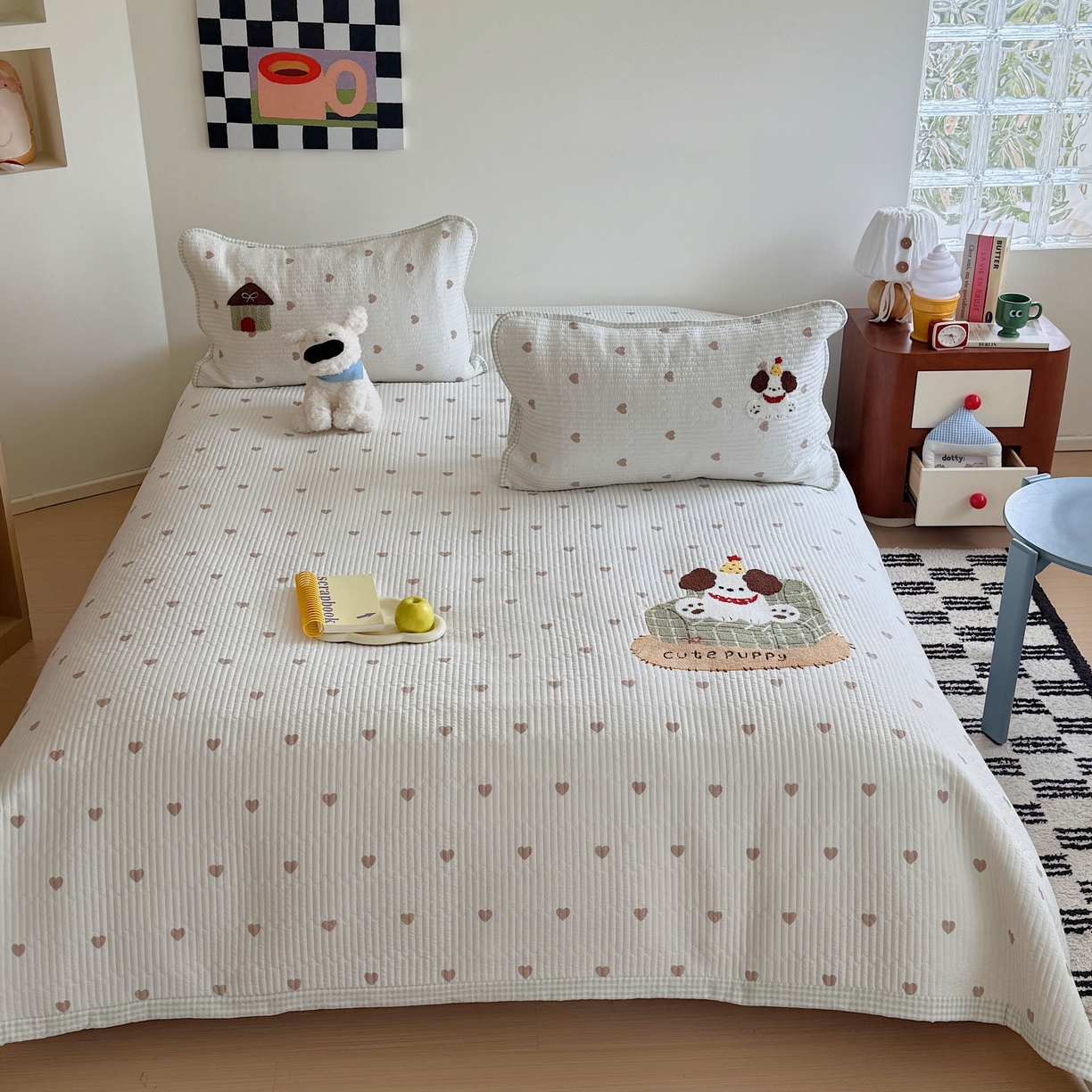 91家纺网 家纺一手货源 找家纺 顾里家纺 2026新款ins韩风床盖单品床盖单件三件套被套四件套 爱心沙发狗