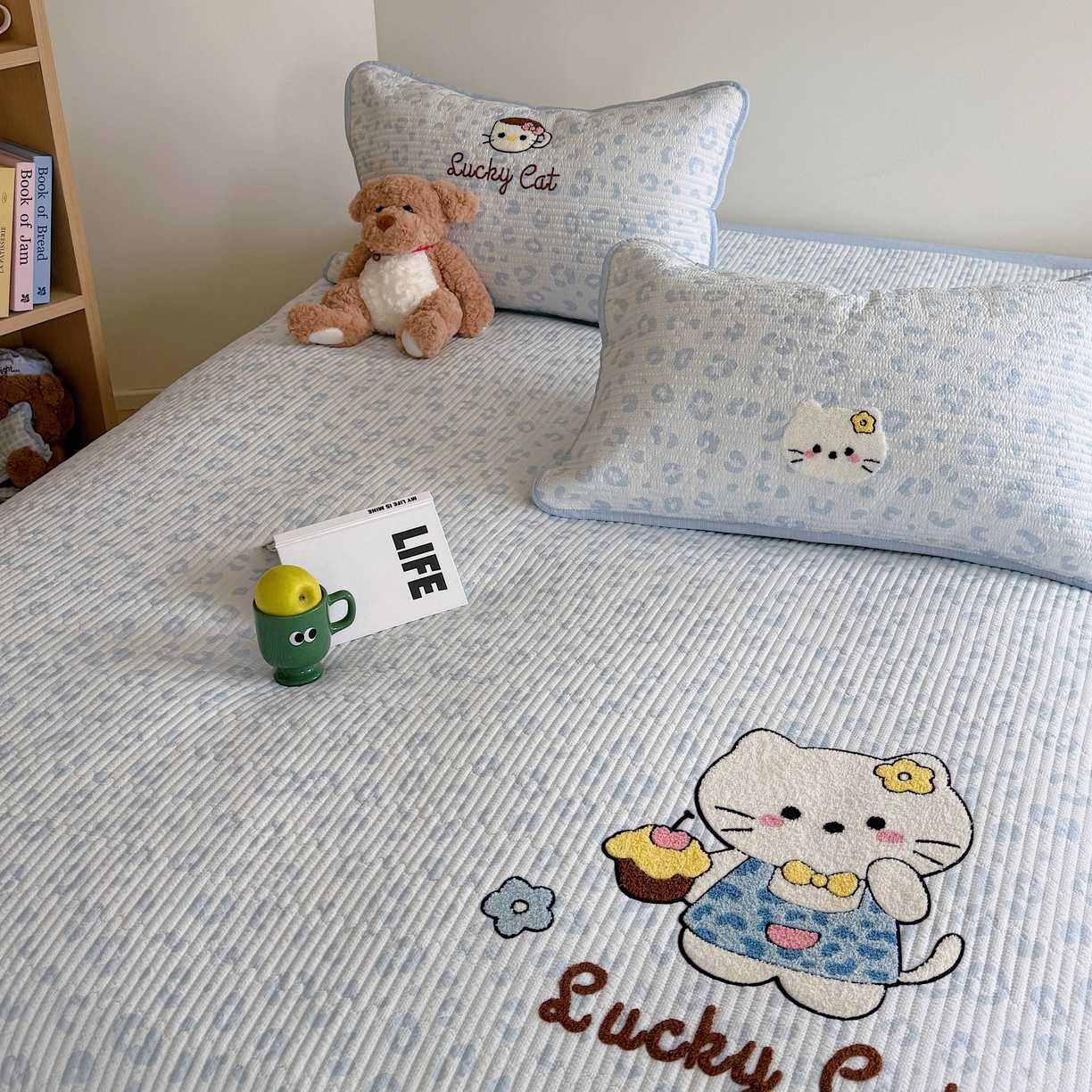 91家纺网 家纺一手货源 找家纺 顾里家纺 2026新款ins韩风床盖单品床盖单件三件套被套四件套 豹纹喵喵