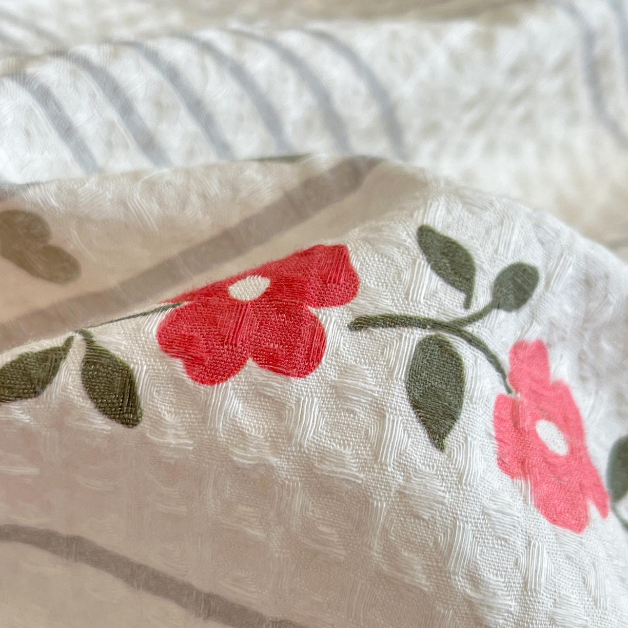 91家纺网 家纺一手货源 找家纺 涵宸家纺 2026新款全棉华夫格贝壳边四件套 洛芙琳